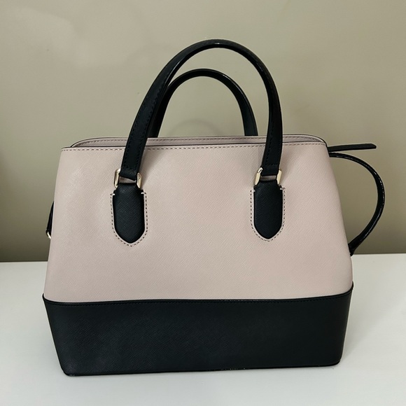 Kate Spade purse - Picture 2 of 5